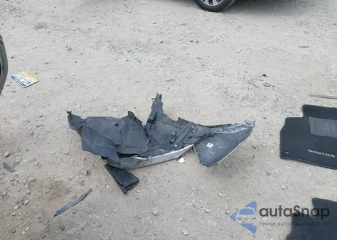 2022 Nissan Sentra Sv Xtronic Cvt z USA, uszkodzony, nr VIN 3N1AB8CV0NY317197